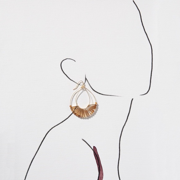 HTF Anthropologie Remy Drop Earrings - Picture 3 of 6